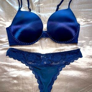 Victorias’ Secret Very Sexy Push-up Dazzle Bra with Dream Angels Thong/String